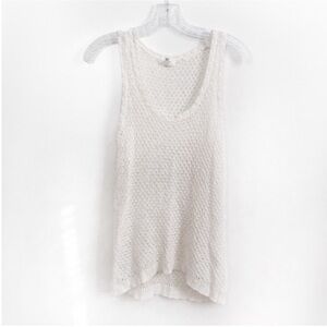 Soft Joie sweater tank top cream open knit sleeveless scoop neck